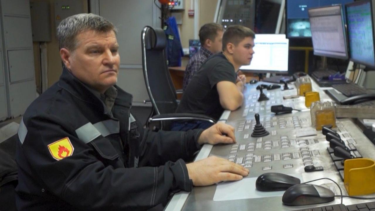 Строитель по образованию и металлург по призванию: на ММК назвали работника месяца Строитель по образованию и металлург по призванию: на ММК назвали работника месяца