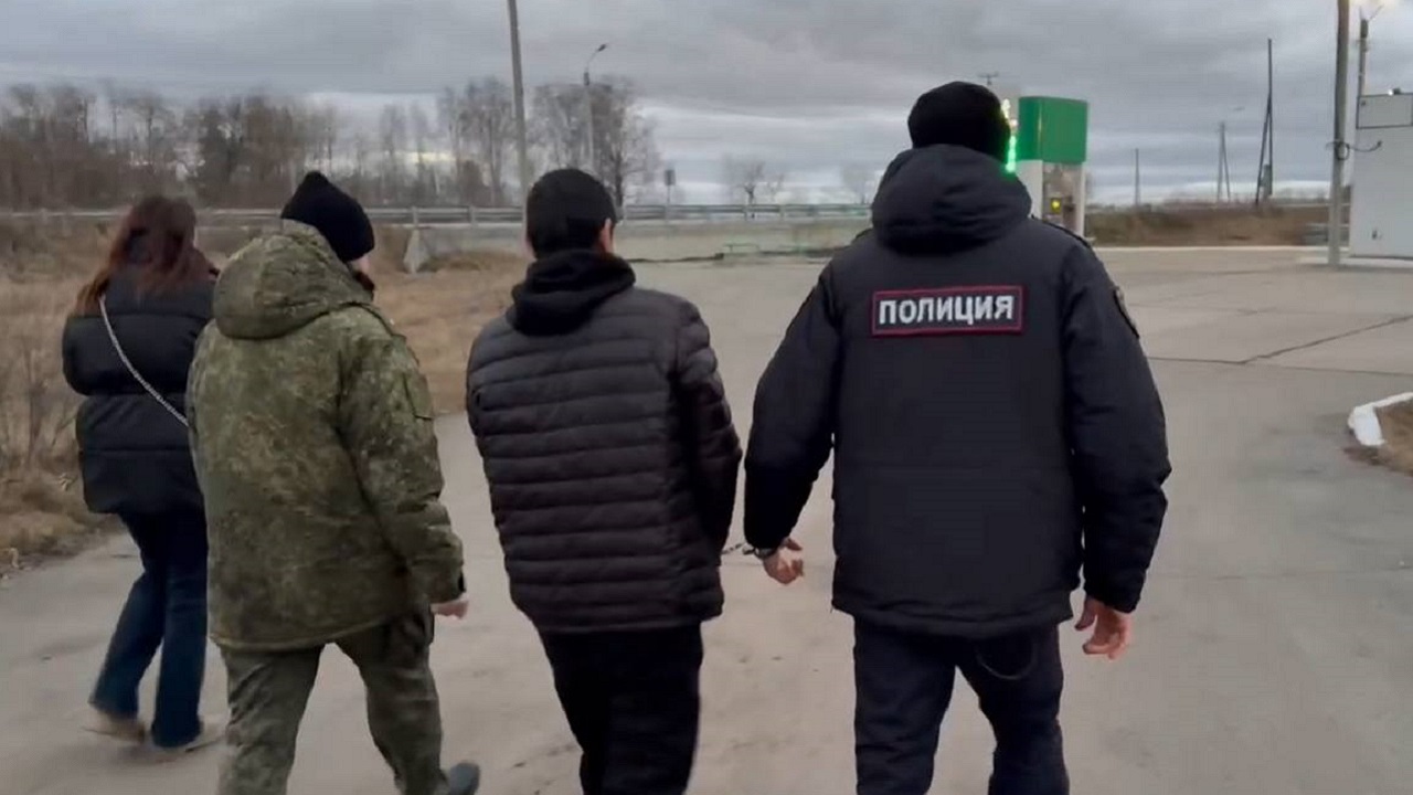 В Челябинской области раскрыли убийство оператора заправки спустя 13 лет В Челябинской области раскрыли убийство оператора заправки спустя 13 лет