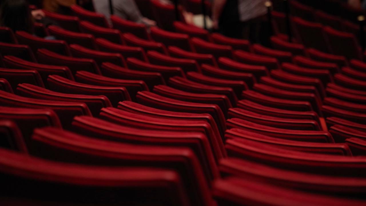 Театры и музеи Челябинской области представили новогодние афиши