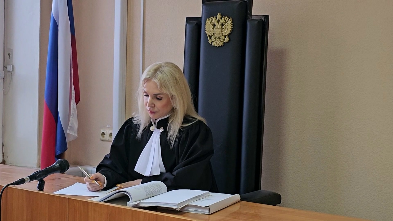 Слепая ревность: агрессия в баре Челябинска может привести местную жительницу в тюрьму Слепая ревность: агрессия в баре Челябинска может привести местную жительницу в тюрьму