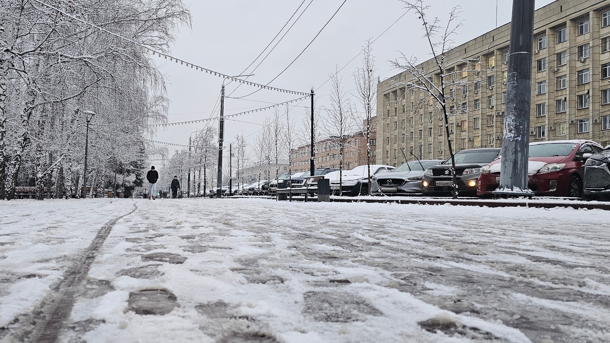 В Челябинске с неаккуратностью УК при уборке снега будут бороться штрафами