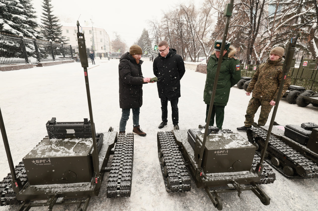 Девять наземных робототехнических комплексов отправили на СВО из Челябинска
