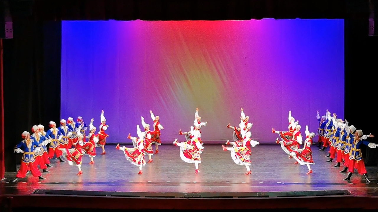 Старейший творческий вуз Челябинской области празднует юбилей