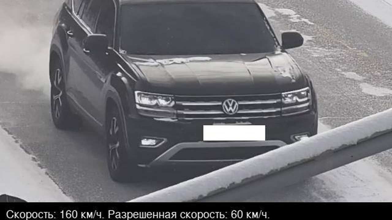 В Магнитогорске автомобиль разогнался под камерами до 160 км/ч