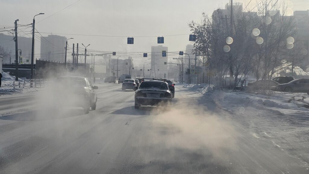 Холода усложнили ситуацию на трассах Челябинской области
