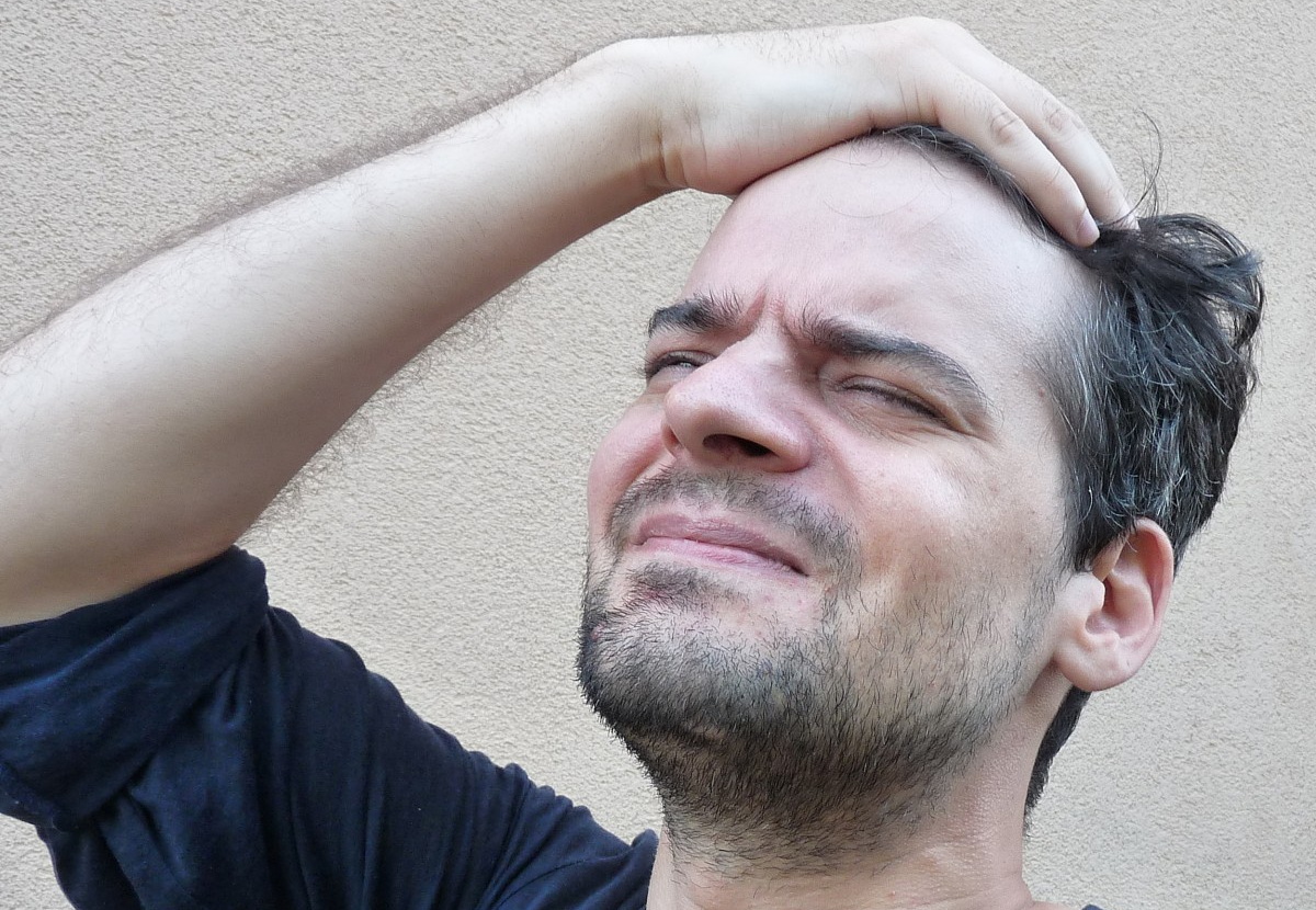 Три способа снять головную боль, когда под рукой нет лекарств Три способа снять головную боль, когда под рукой нет лекарств