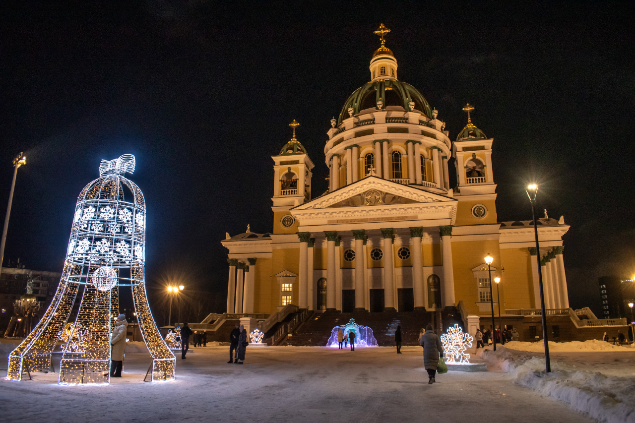 Рождество Христово: как встретили праздник в кафедральном соборе Челябинска