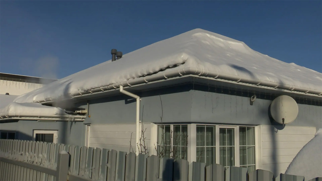 Замерзающая Малиновка: репортаж из деревни, которая осталась без электричества