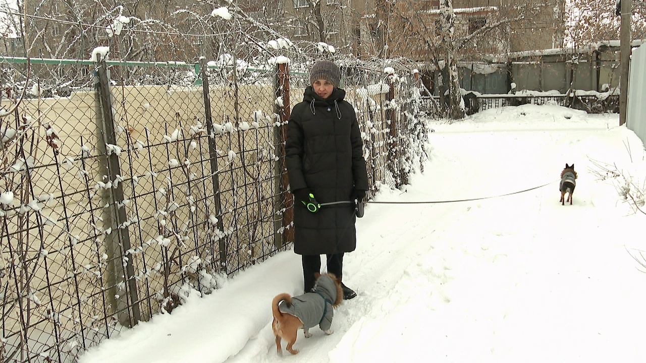 Жительница Челябинска приняла роды на улице и спасла младенца