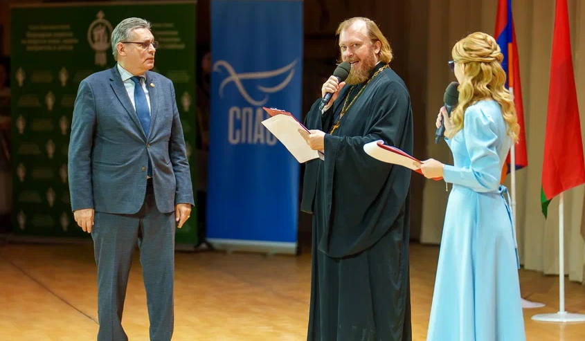 За защиту духовно-нравственных ценностей Рифат Сабитов удостоен премии "Государеву человеку"