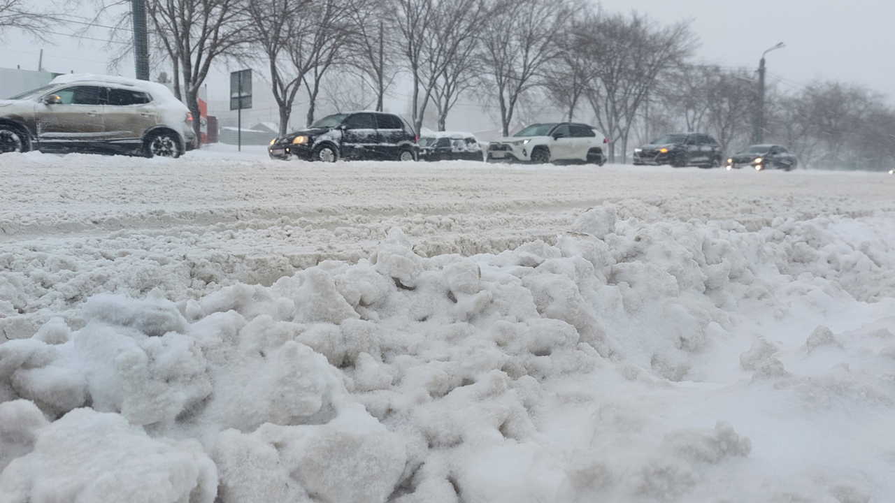 Движение по мосту через реку Миасс в Челябинске ограничат из-за уборки снега