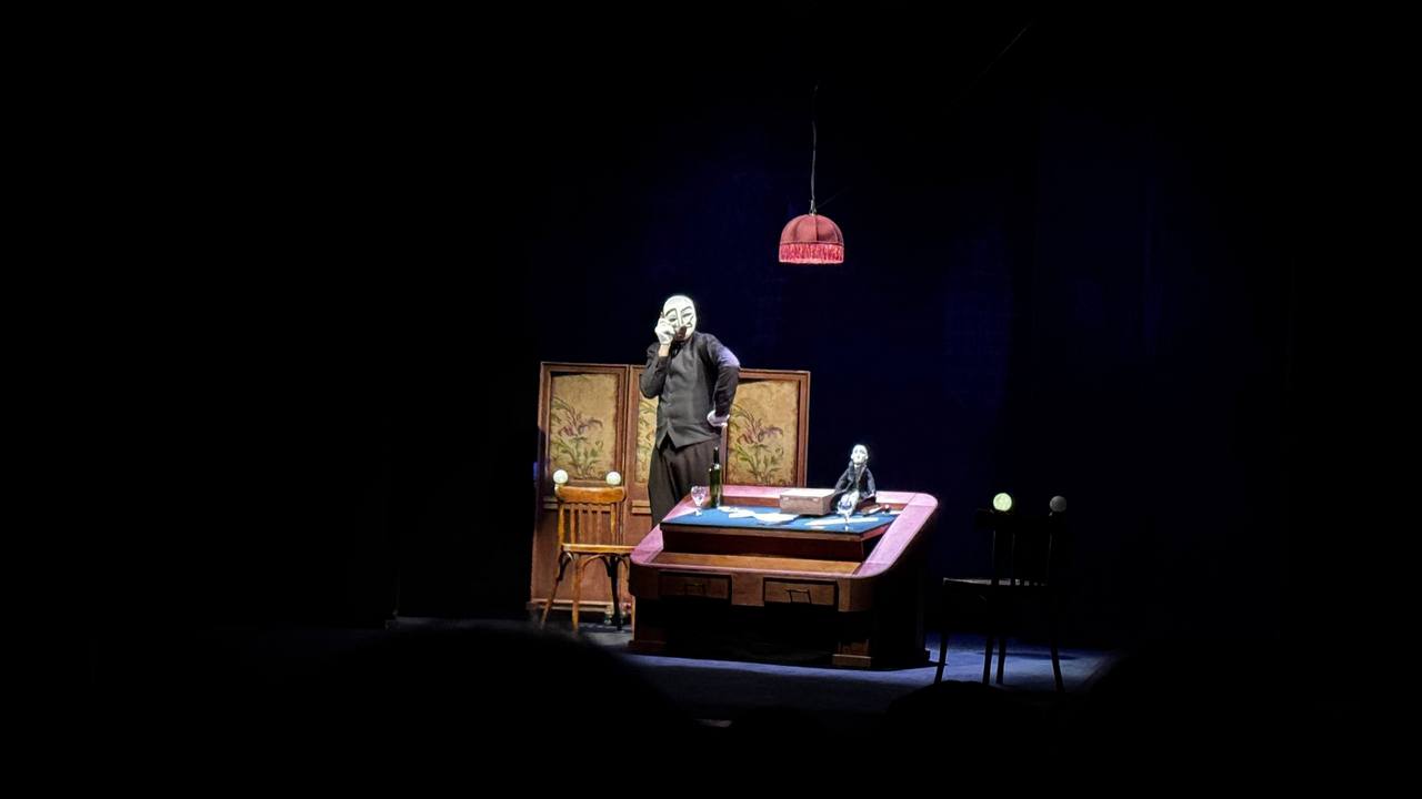 Сказки и классика: обмен гастролями устроили театры Челябинска и Кургана Сказки и классика: обмен гастролями устроили театры Челябинска и Кургана