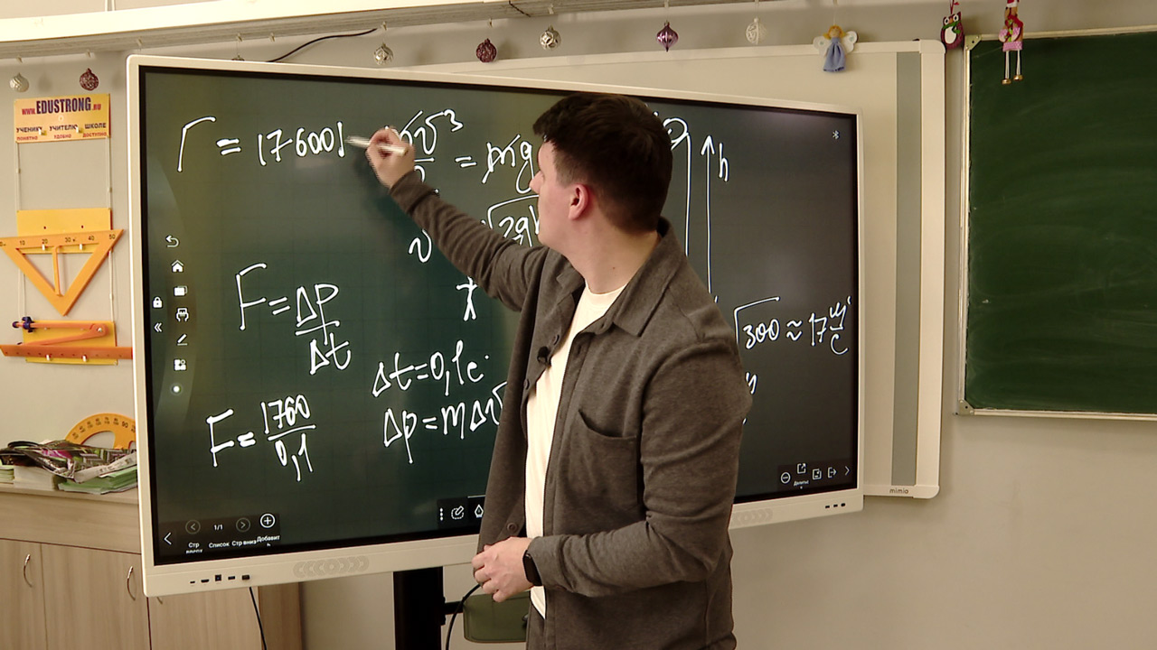 "Можно сравнить с ДТП": физик и травматолог из Челябинска — об опасности тюбингов "Можно сравнить с ДТП": физик и травматолог из Челябинска — об опасности тюбингов