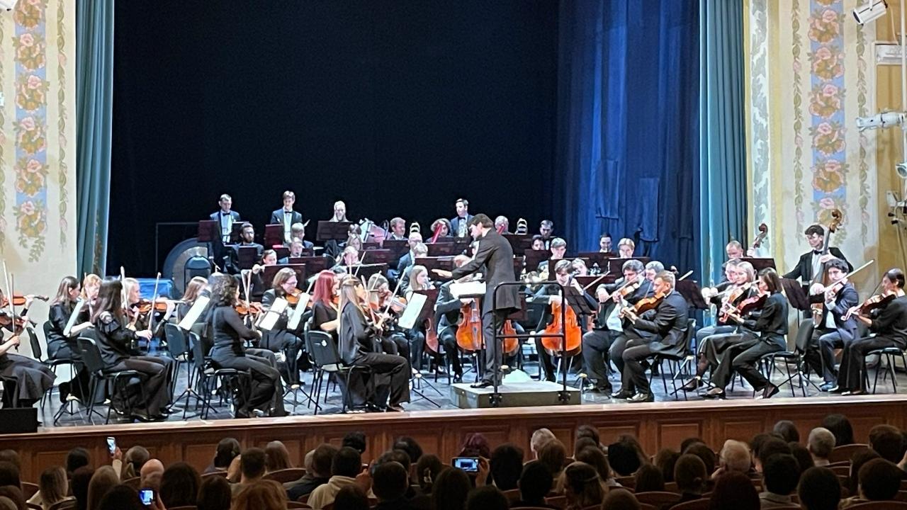 Московский государственный симфонический оркестр выступил в Челябинске Московский государственный симфонический оркестр выступил в Челябинске