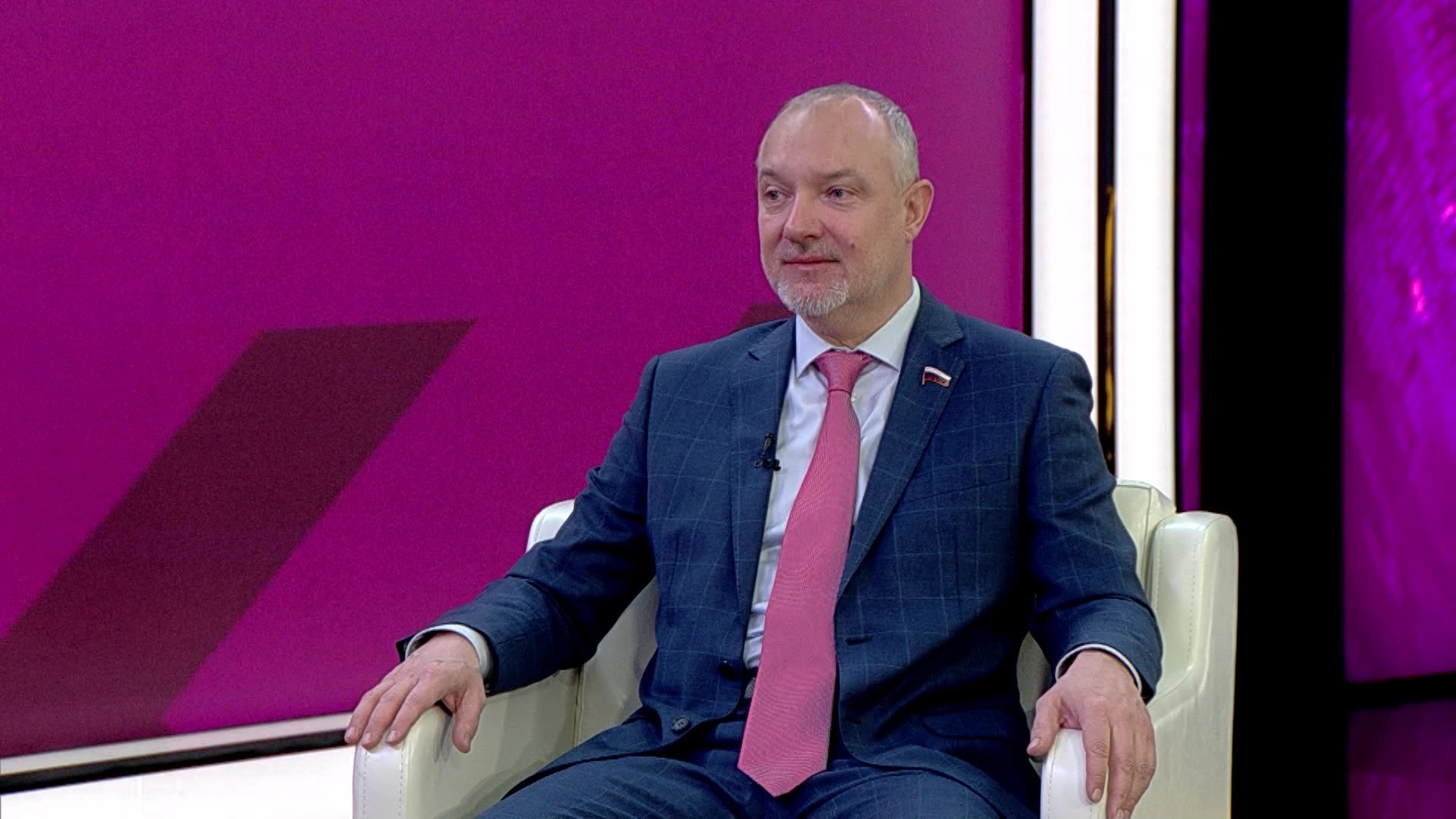 Депутат Госдумы Владимир Павлов рассказал о приоритетных задачах парламентариев