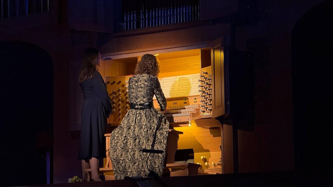 Мастер и мандолина: концерт-спектакль по мотивам романа Булгакова показали в Челябинске