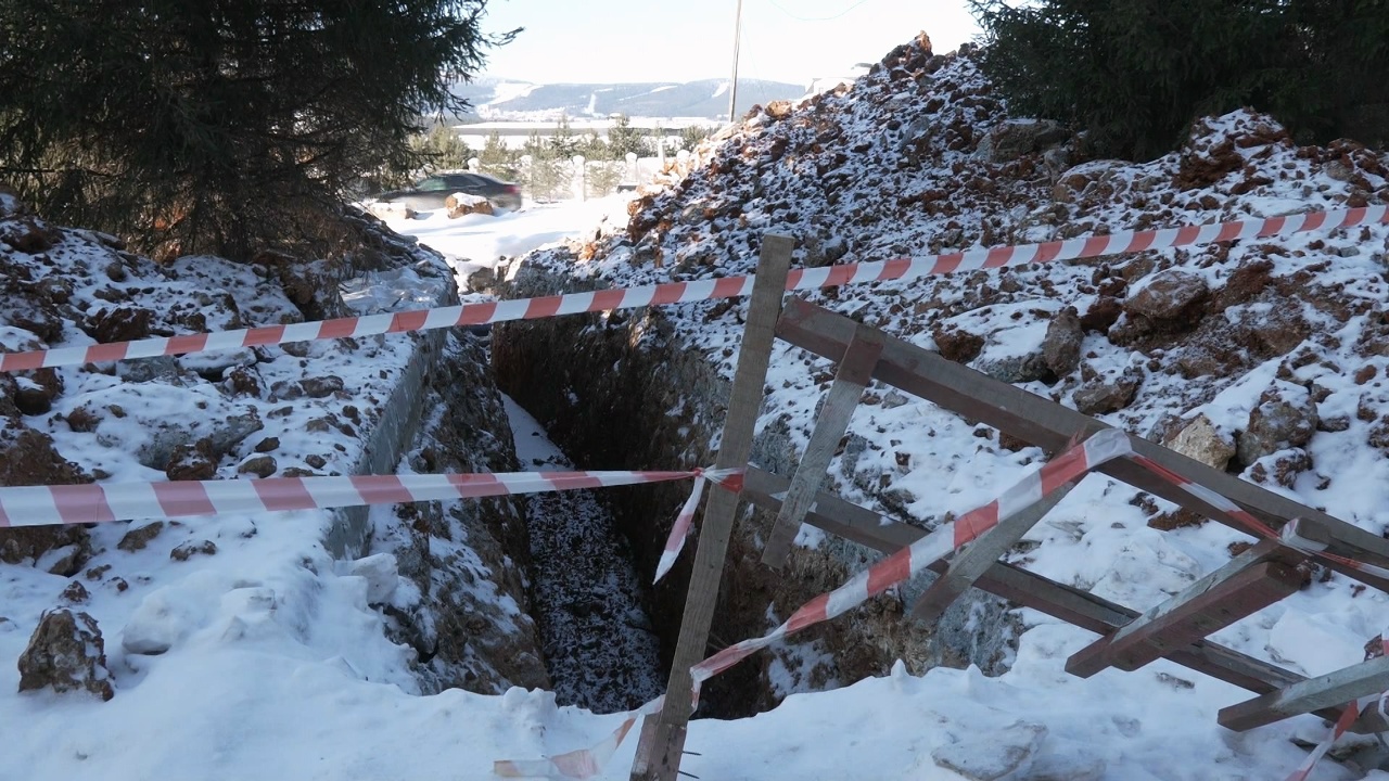 Жители Златоуста просят прокуратуру проверить стройку под окнами многоэтажки