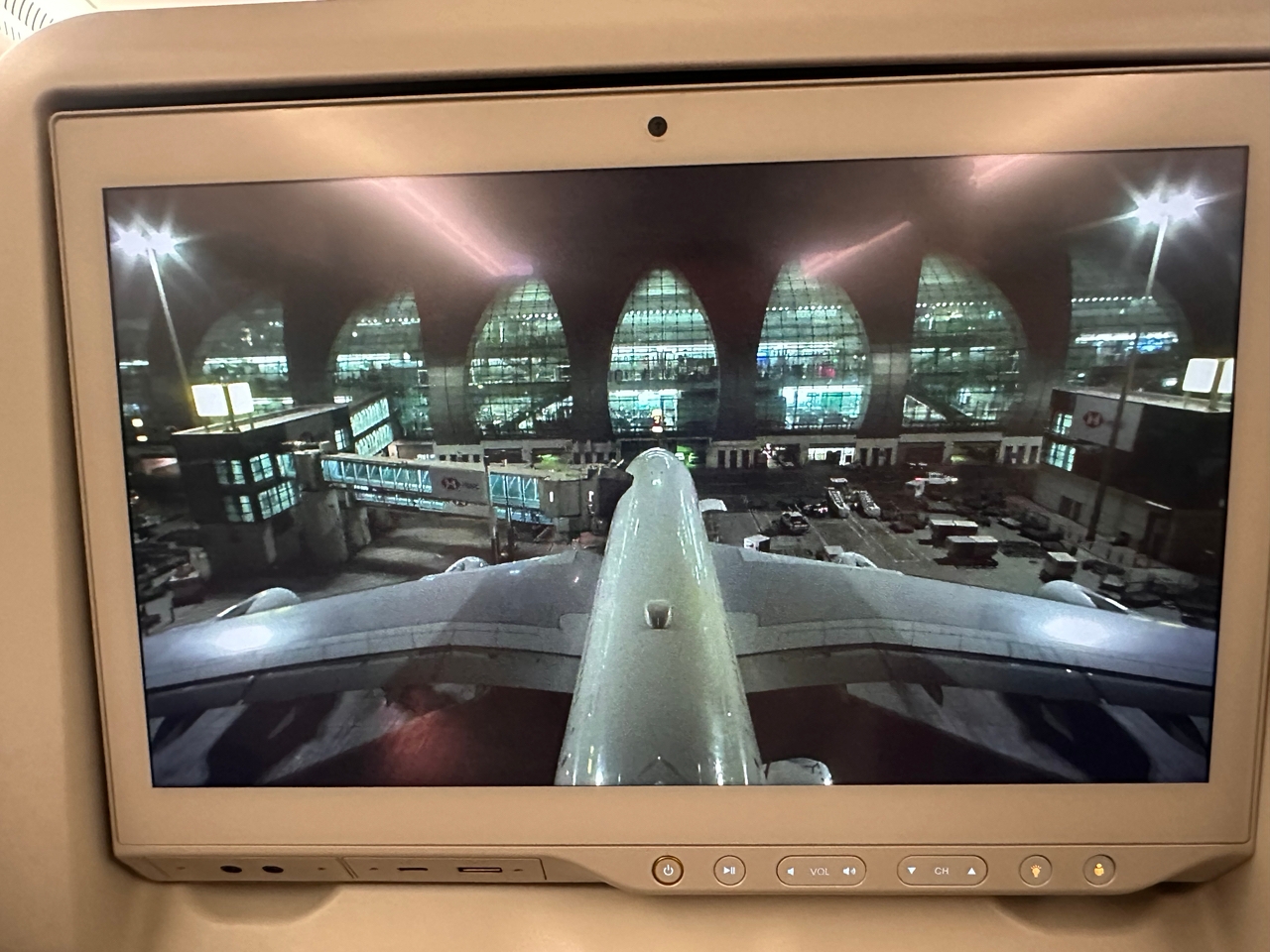 Туристы из Челябинской области рассказали, как выбирались из ОАЭ