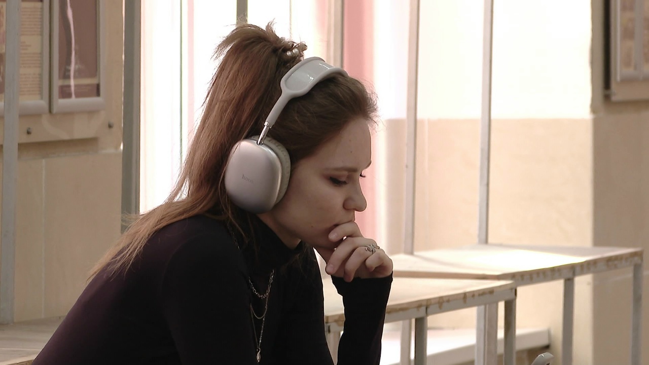 Будущие актеры театра и кино проходят прослушивания в Челябинском институте искусств