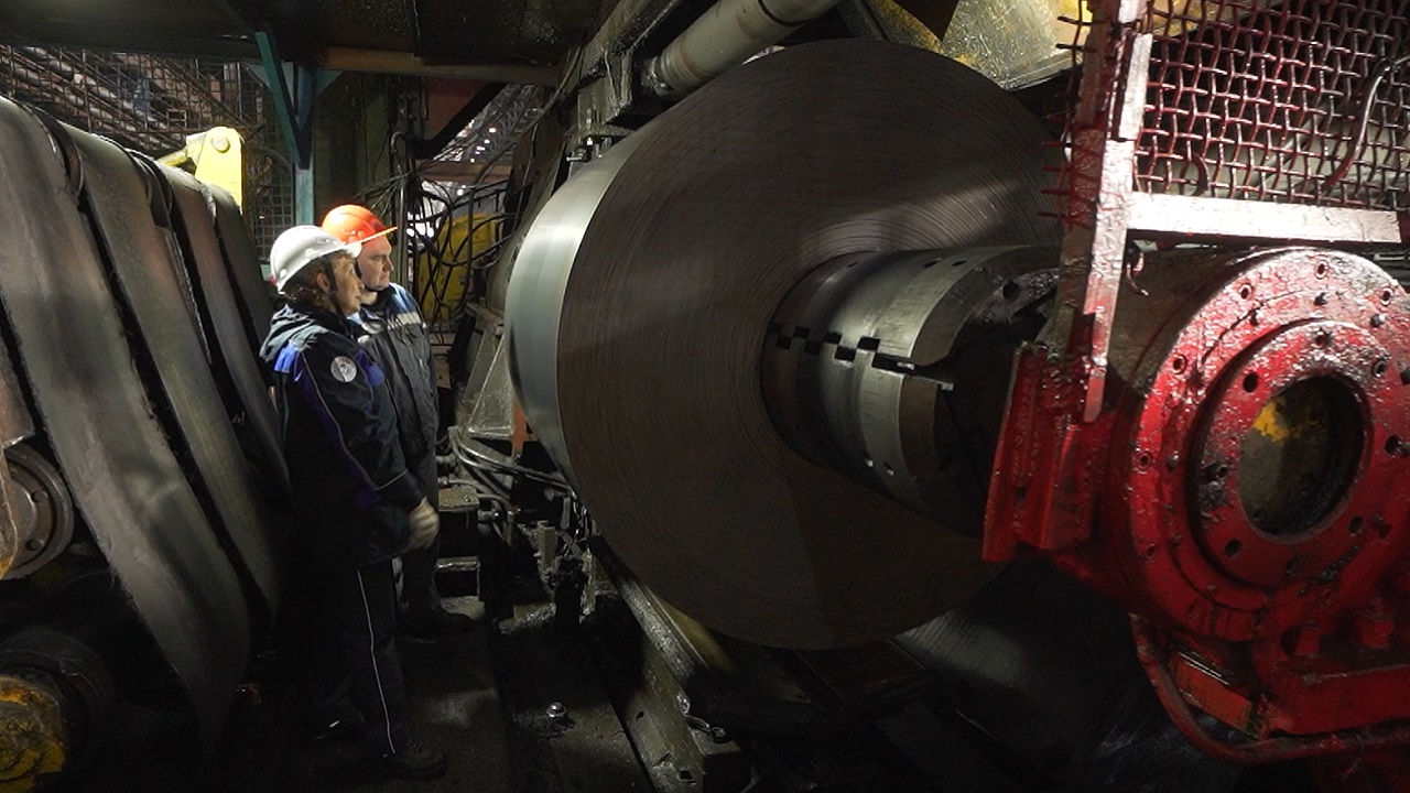 Ведущего инженера ММК удостоили грамоты Минпромторга России Ведущего инженера ММК удостоили грамоты Минпромторга России