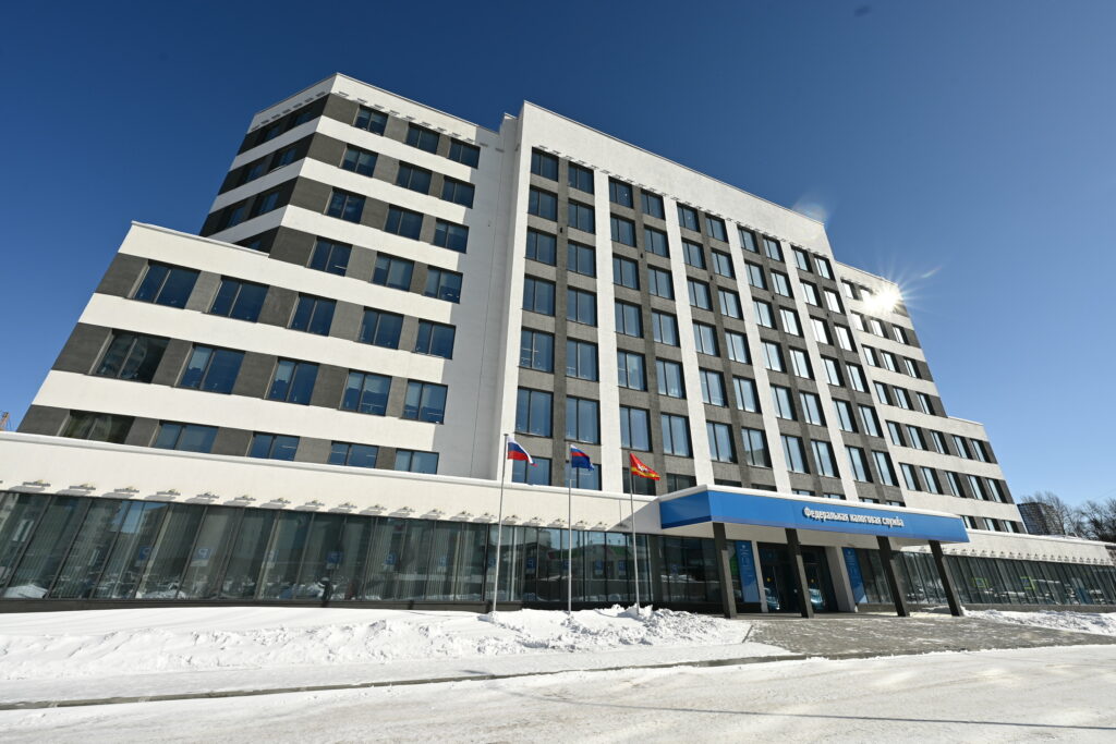 В Челябинске открыли для посетителей новое здание налоговой службы