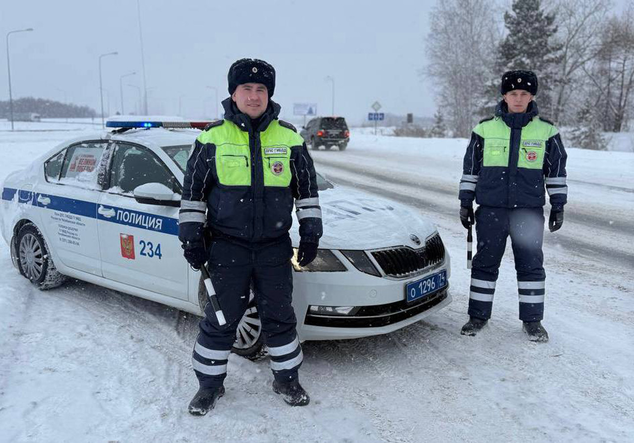 На трассе М5 под Миассом задержали эвакуатор с угнанным в Уфе Mustang