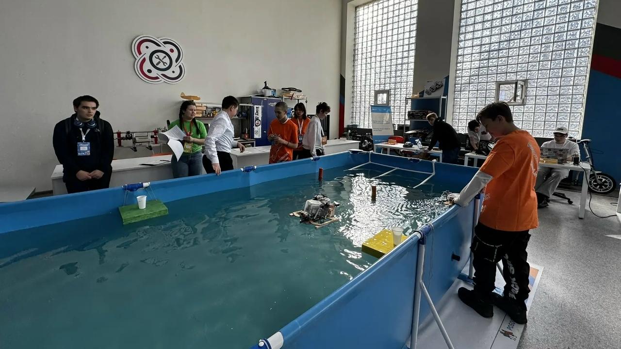 Юные робототехники из Челябинска представили проекты на международном фестивале