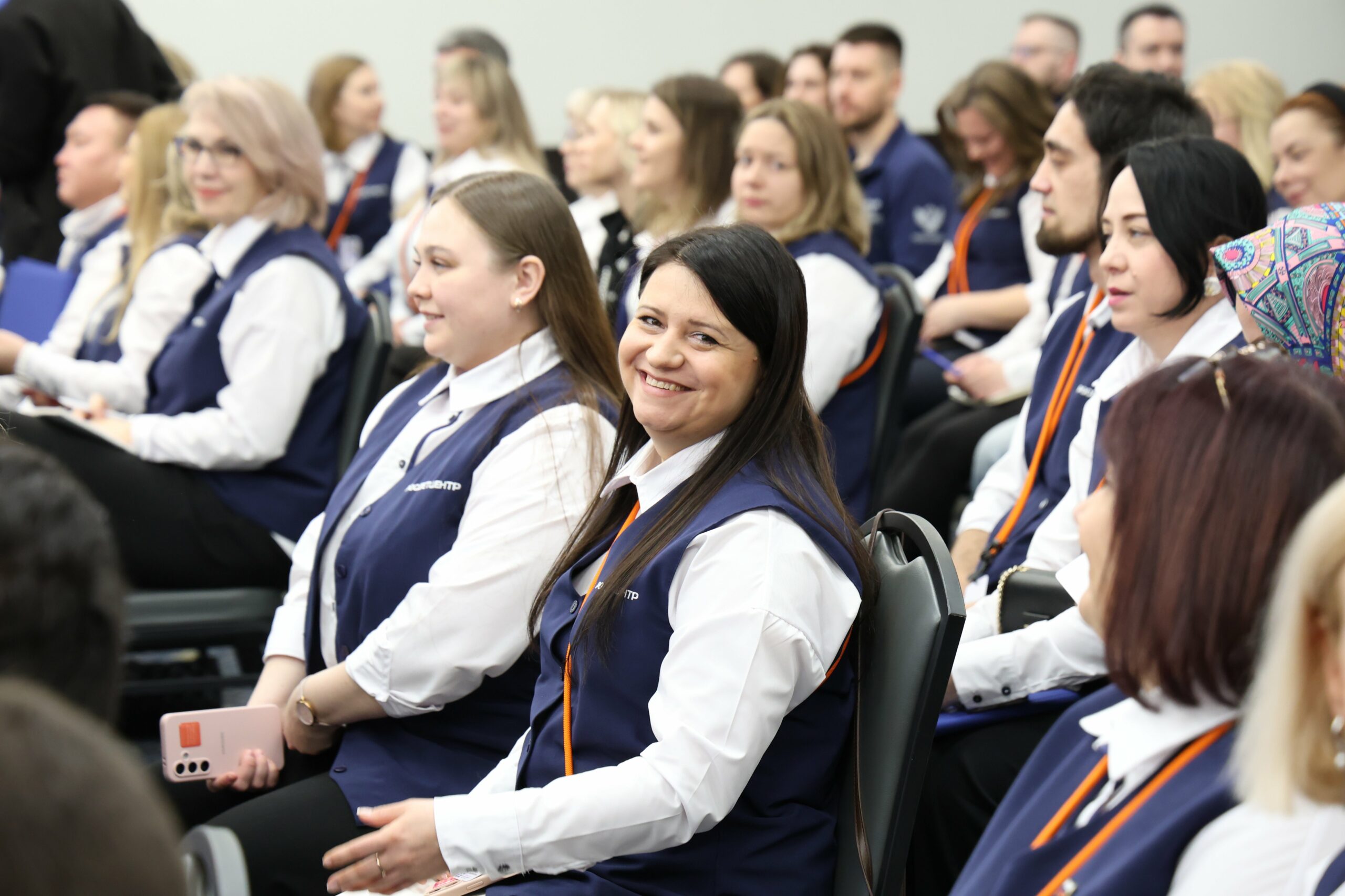 "Мы создаем будущее нашей страны": советники по воспитанию встретились в Москве