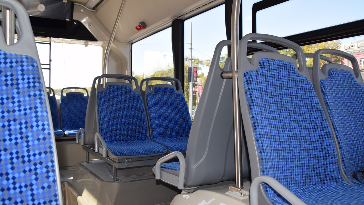 Жителям Челябинска объяснили, почему не включают кондиционеры в автобусах Жителям Челябинска объяснили, почему не включают кондиционеры в автобусах