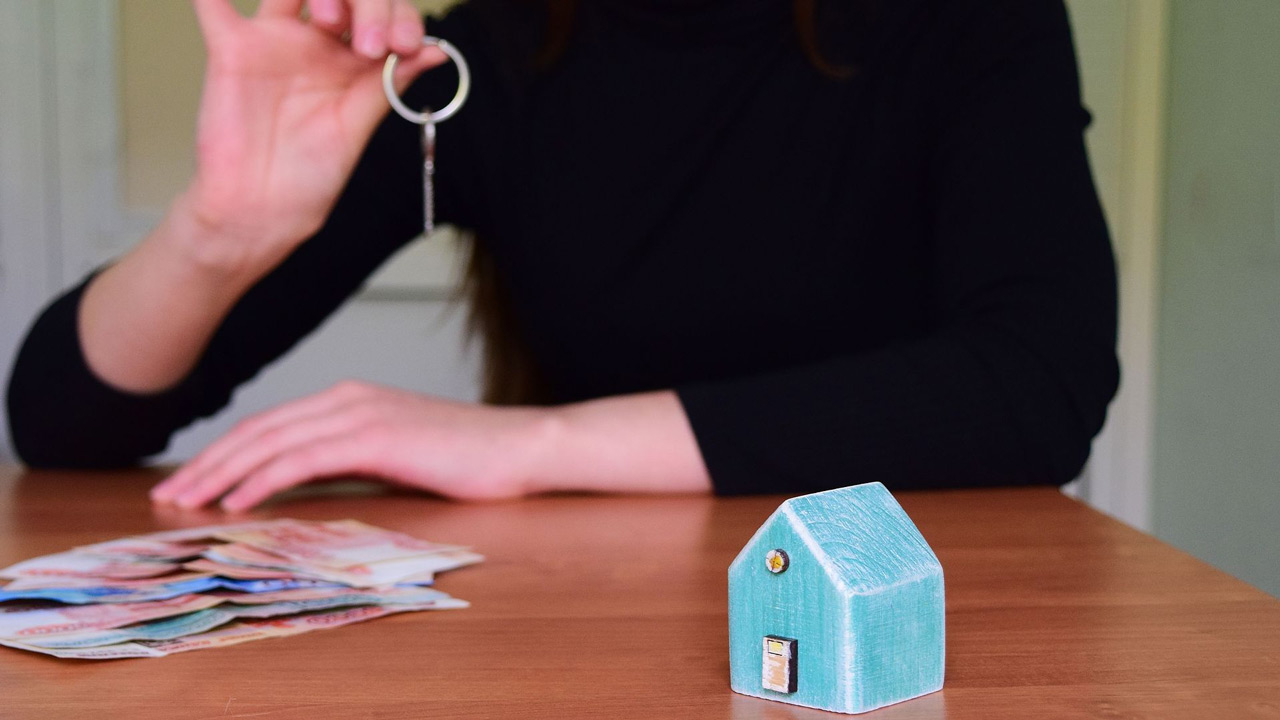 Жителям Челябинска напомнили о штрафах за отсутствие временной прописки