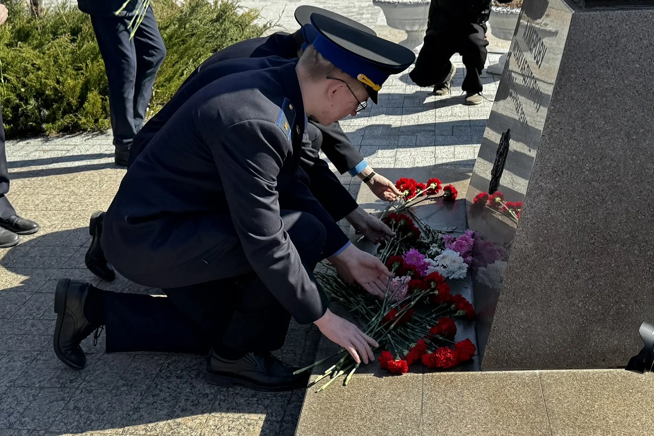Память легендарного разведчика Исхака Ахмерова почтили в Челябинской области Память легендарного разведчика Исхака Ахмерова почтили в Челябинской области