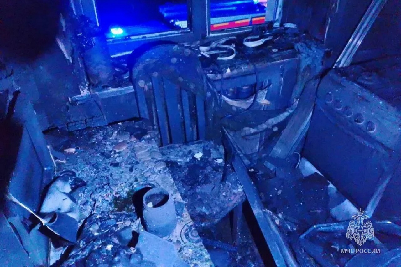 В Бакале женщина погибла во время пожара в пятиэтажке В Бакале женщина погибла во время пожара в пятиэтажке