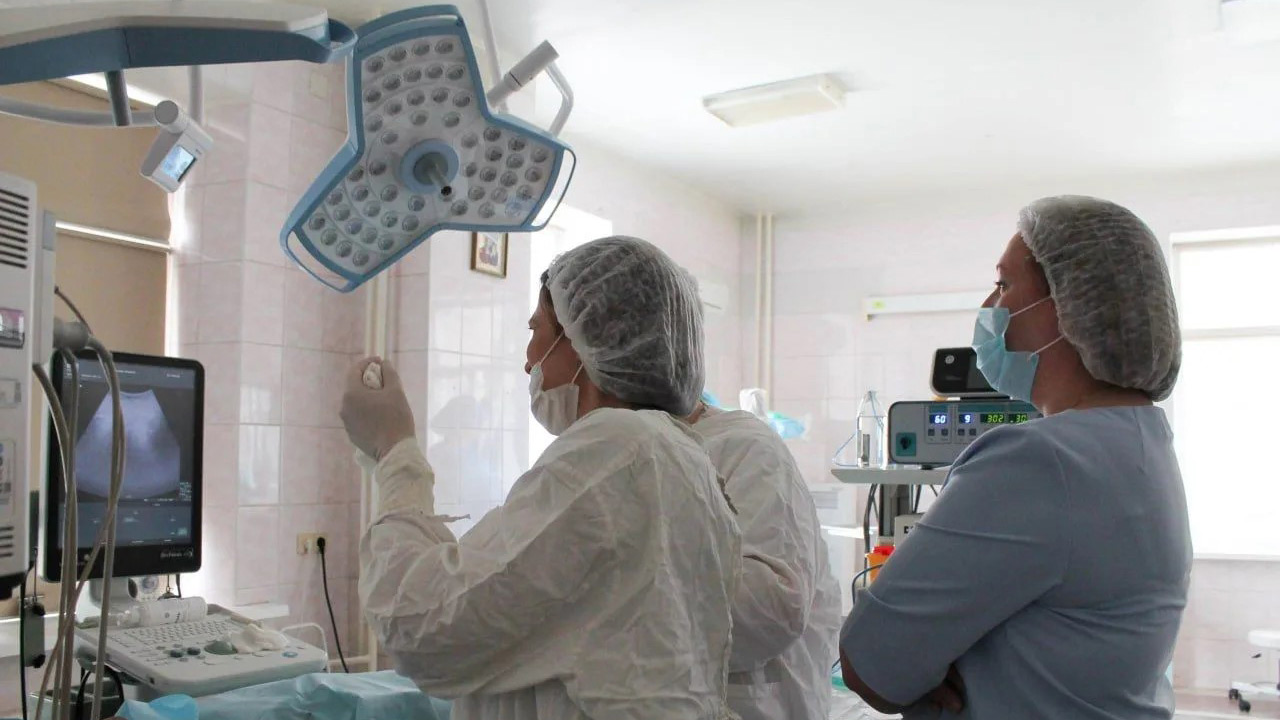 В Челябинске за шесть минут прооперировали пациента с раком печени