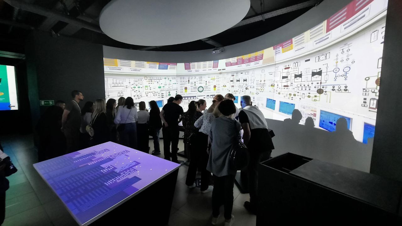 Выставку к годовщине аварии на Чернобыльской АЭС откроют в Челябинске Выставку к годовщине аварии на Чернобыльской АЭС откроют в Челябинске