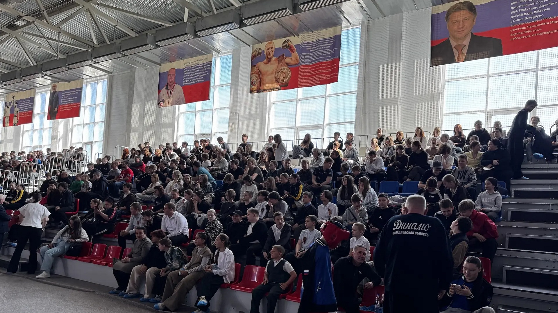 Боксеры со всей России сразились на ринге в Копейске Боксеры со всей России сразились на ринге в Копейске