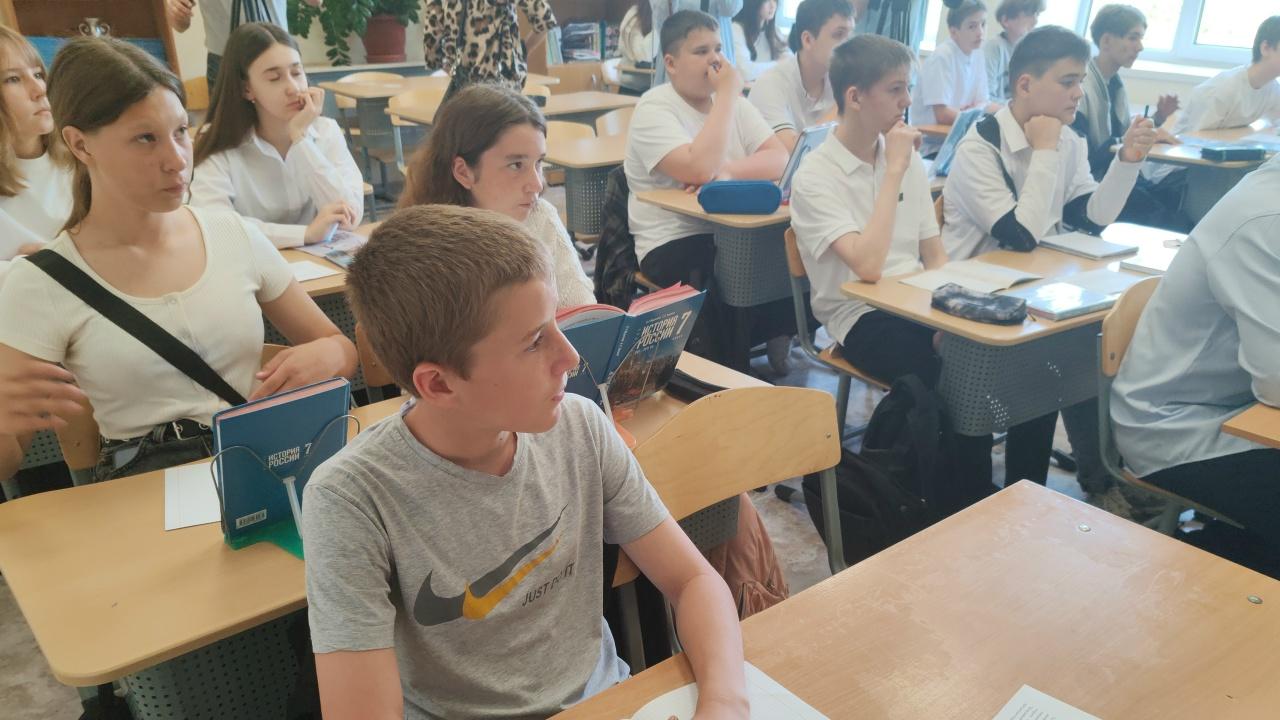 Учитель истории из Магнитогорска стала лучшим молодым педагогом региона