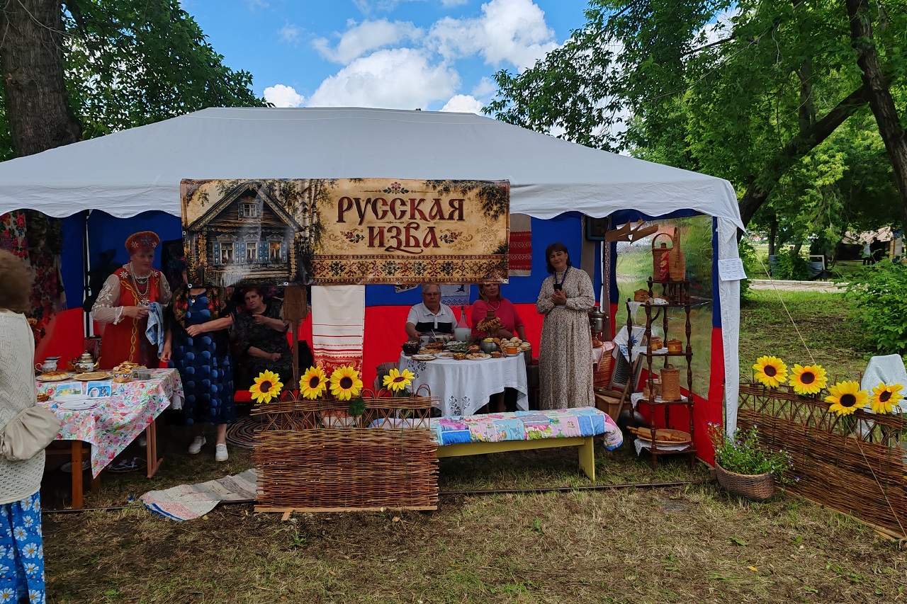 Сказки народов России представили на фестивале в Верхнеуральске Сказки народов России представили на фестивале в Верхнеуральске