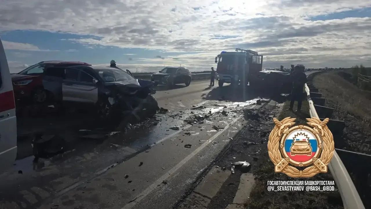 Два человека погибли и четверо пострадали в ДТП под Магнитогорском Два человека погибли и четверо пострадали в ДТП под Магнитогорском