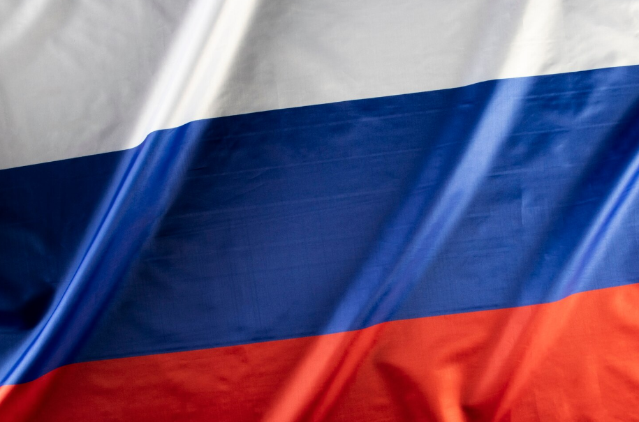 День российского флага: история и смыслы триколора День российского флага: история и смыслы триколора