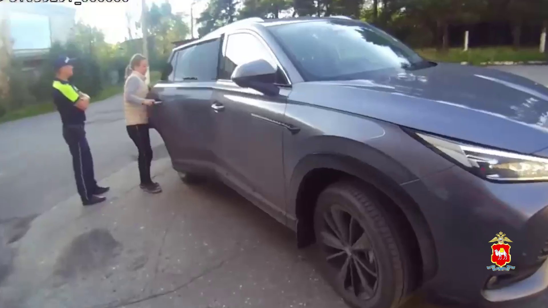 В Верхнем Уфалее полицейские помогли доставить в больницу девочку без сознания В Верхнем Уфалее полицейские помогли доставить в больницу девочку без сознания