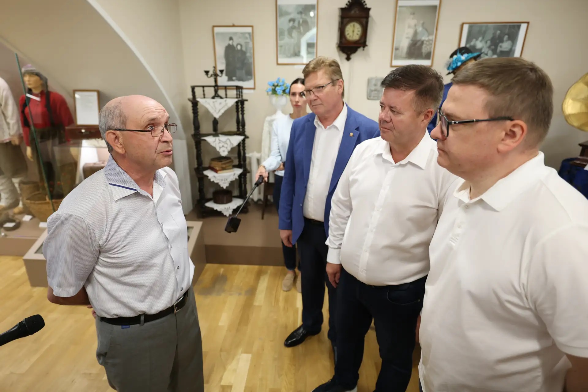Мост, больница, стадион и музей: губернатор Текслер оценил обновленные объекты Нязепетровска Мост, больница, стадион и музей: губернатор Текслер оценил обновленные объекты Нязепетровска