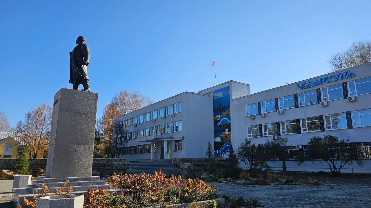 На въездах в Чебаркуль планируют установить три новые стелы
