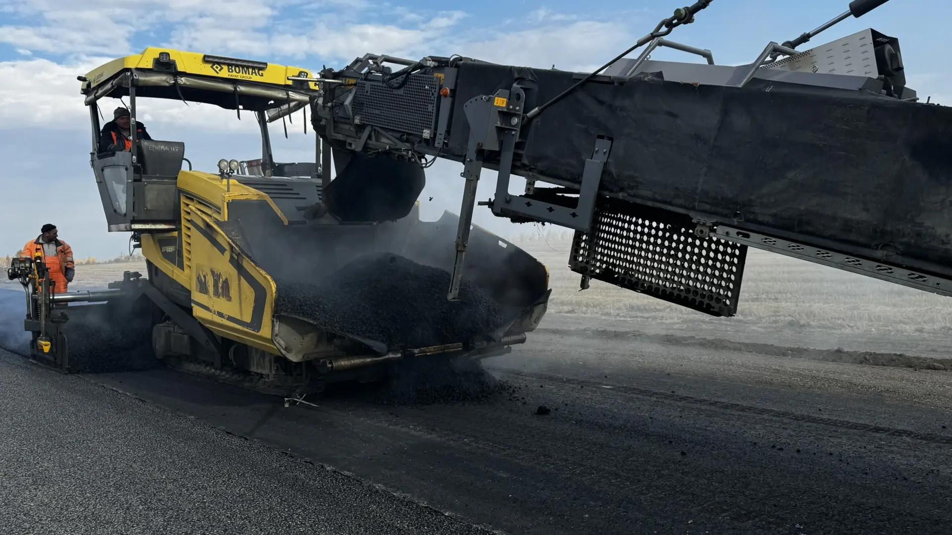 Специалисты показали, как оценивают качество дорог в Челябинской области Специалисты показали, как оценивают качество дорог в Челябинской области