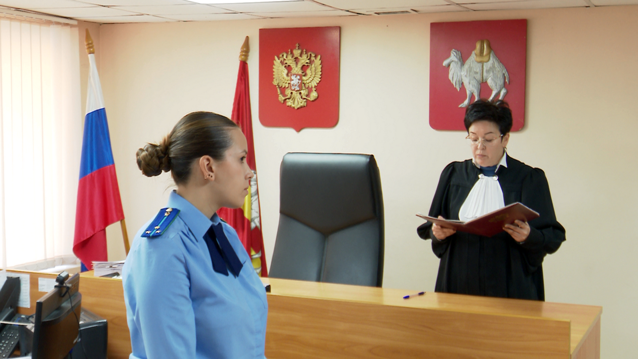 Суд в Челябинске вынес приговор мужчине, который "постирал" кота Суд в Челябинске вынес приговор мужчине, который "постирал" кота